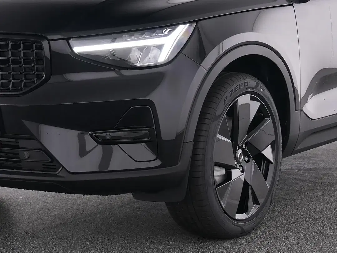 Volvo XC40 - Thumbnail 8