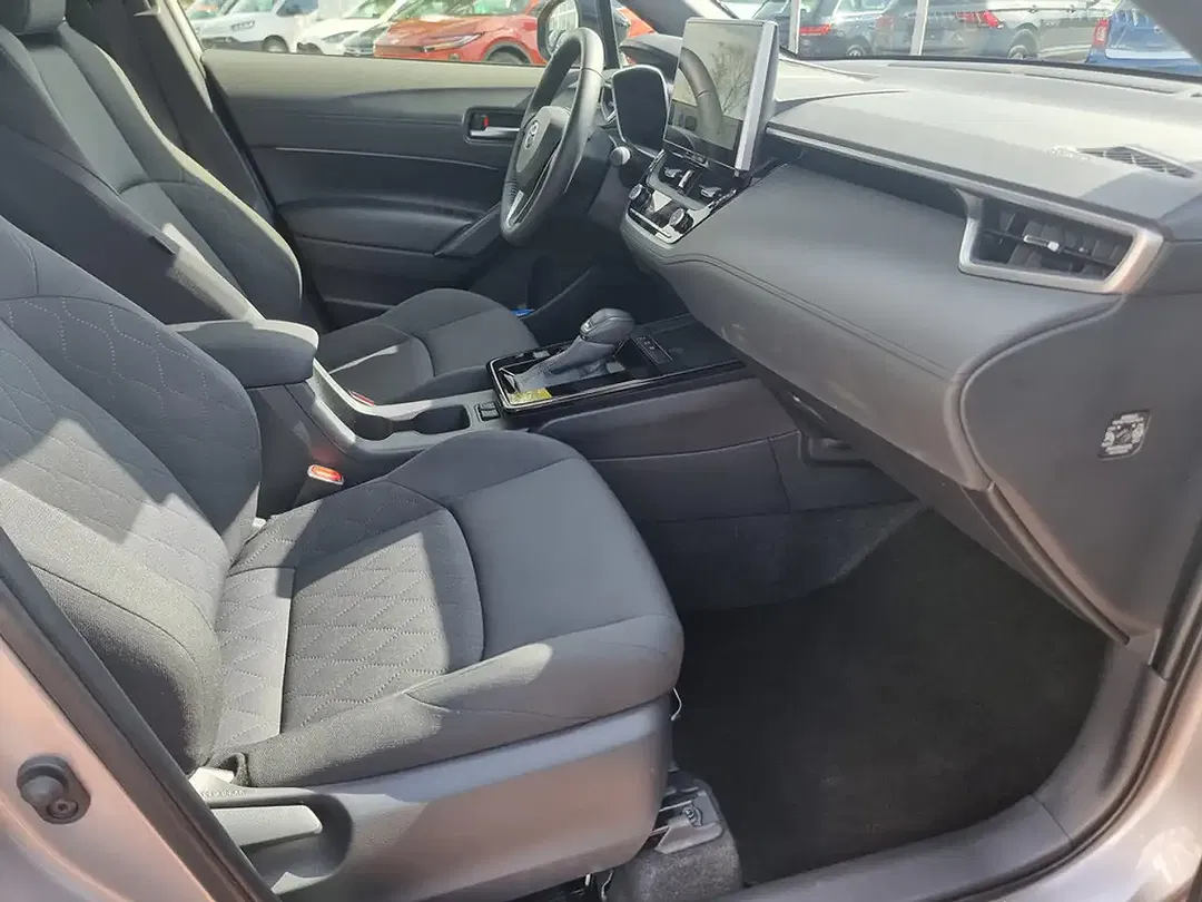 Toyota Corolla Cross - Thumbnail 7