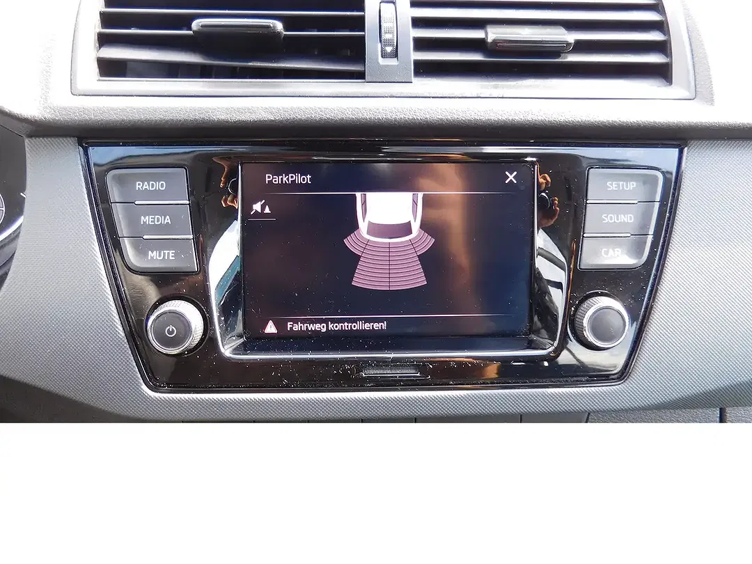Skoda Fabia - Thumbnail 6
