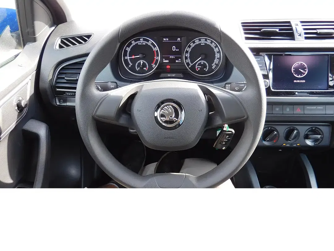 Skoda Fabia - Thumbnail 8