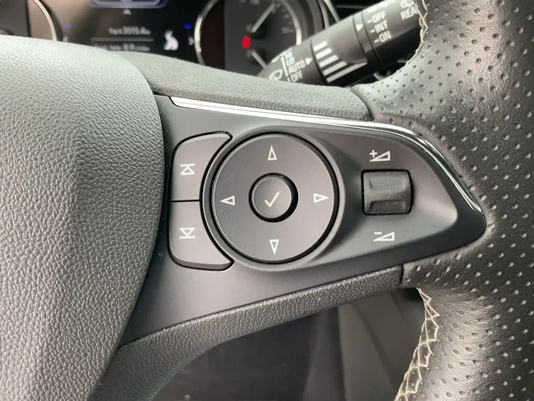 Opel Insignia - Thumbnail 15