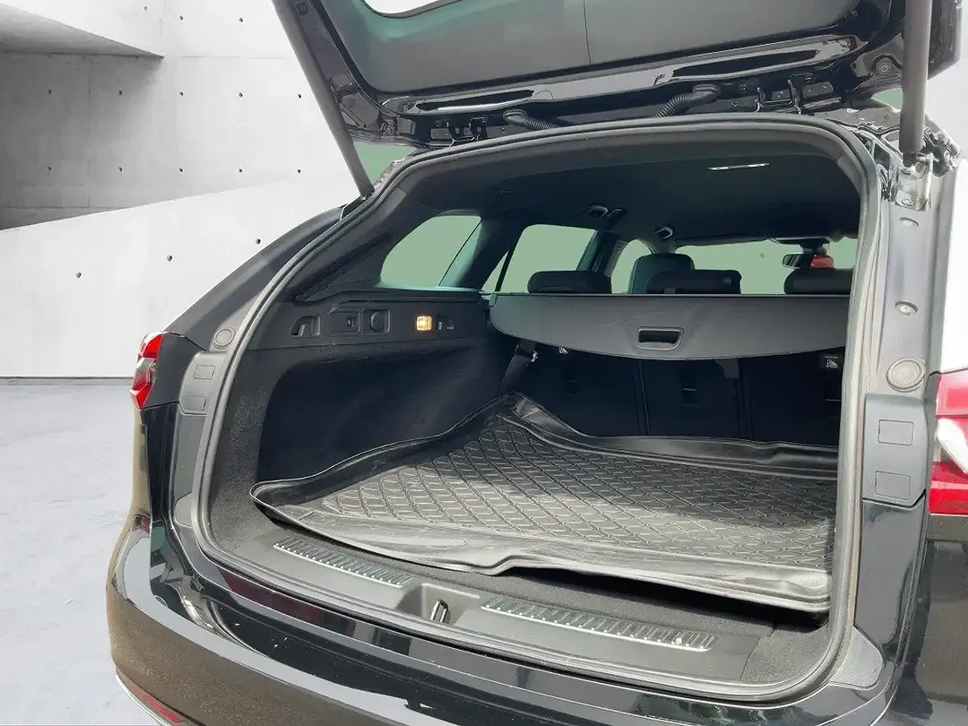 Opel Insignia - Thumbnail 6