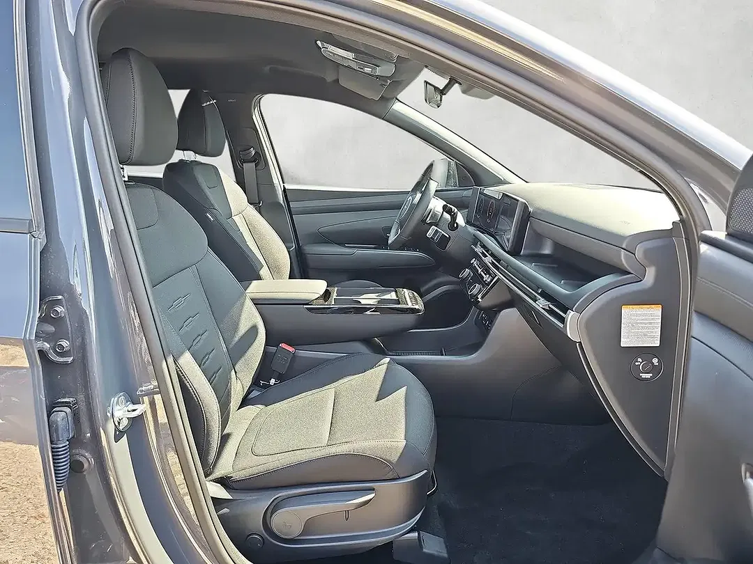 Hyundai TUCSON - Thumbnail 10
