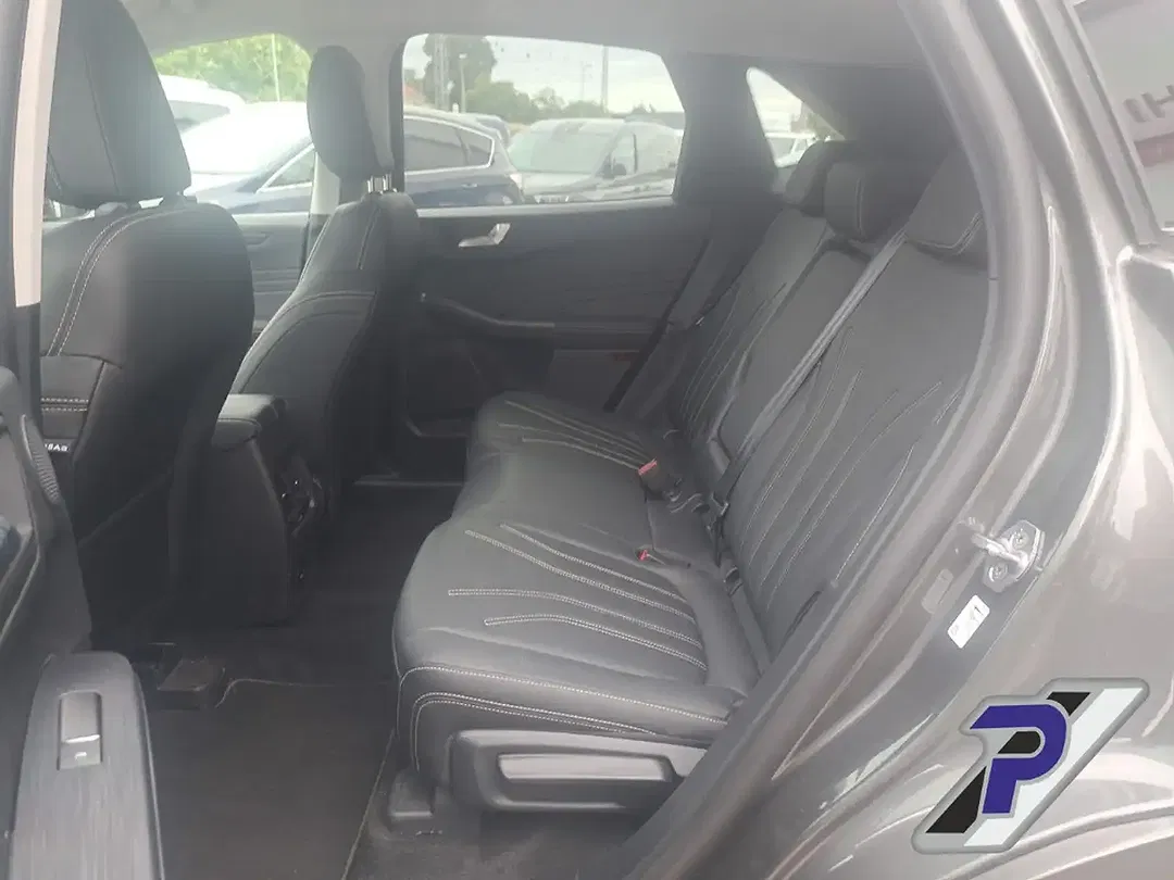 Ford Kuga - Thumbnail 14