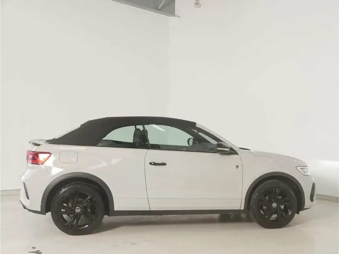Volkswagen T-Roc - Thumbnail 9