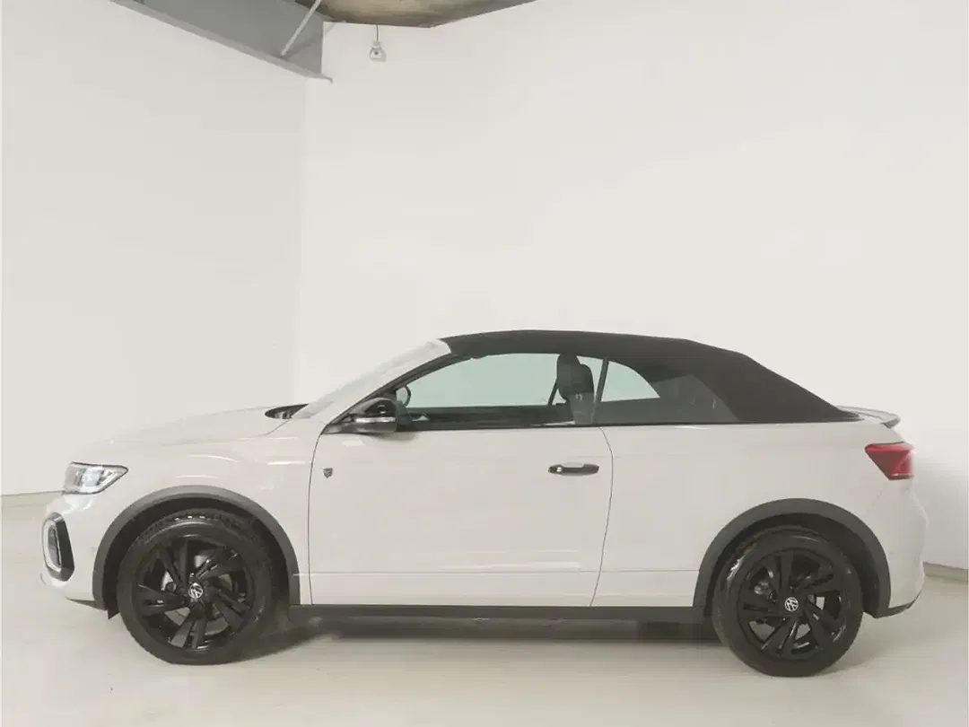 Volkswagen T-Roc - Thumbnail 6