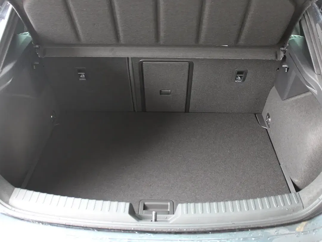 SEAT Leon - Thumbnail 6