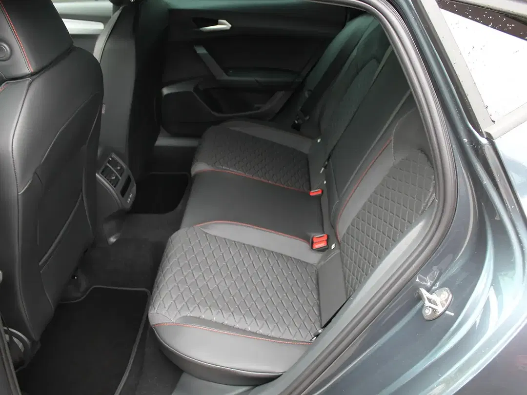 SEAT Leon - Thumbnail 7