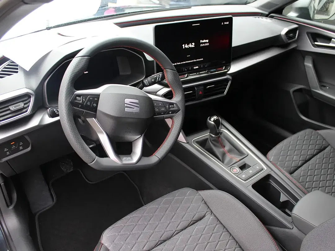 SEAT Leon - Thumbnail 8