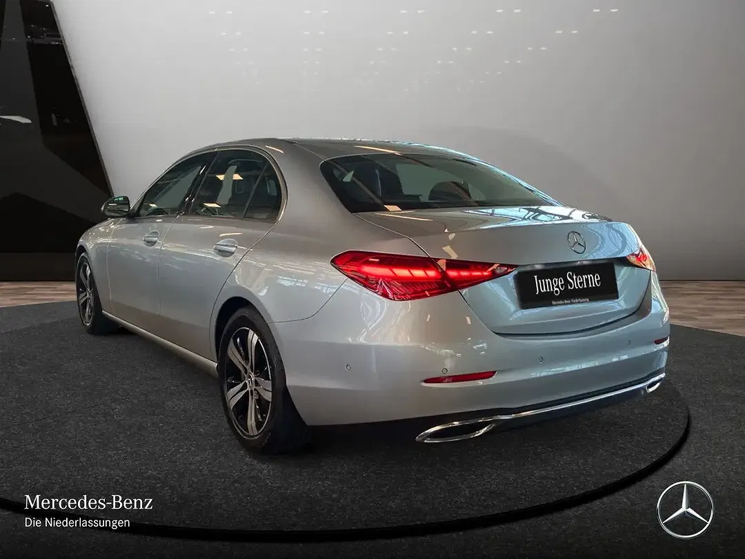 Mercedes-Benz C 180 - Thumbnail 9