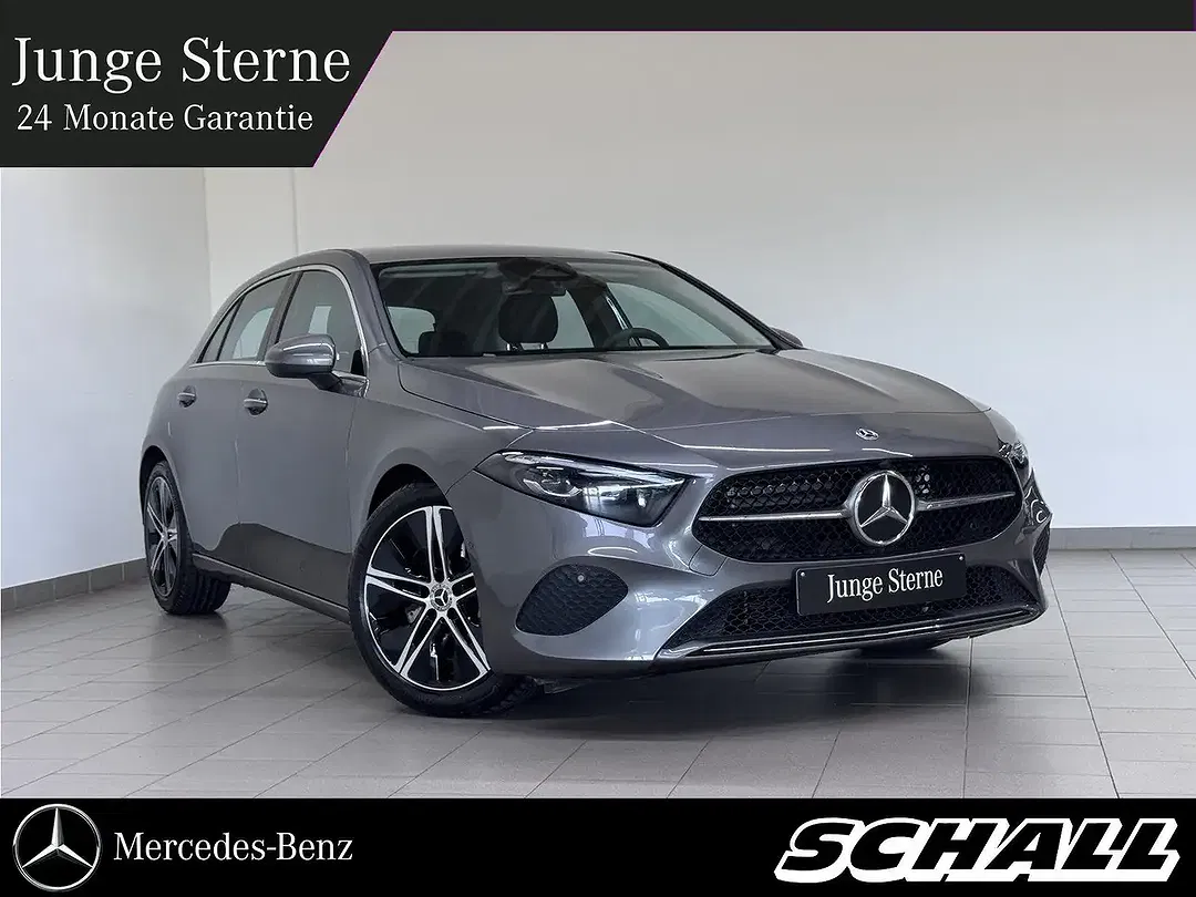 Mercedes-Benz A 200 - Thumbnail 1