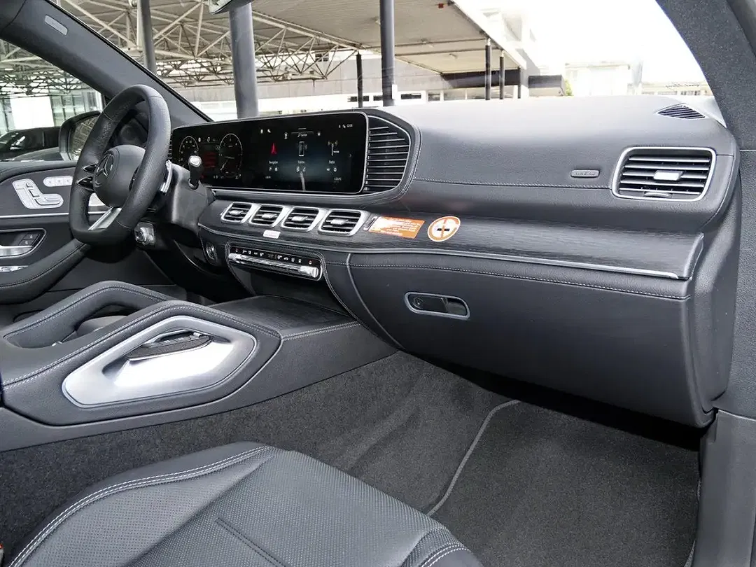 Mercedes-Benz GLE 300 - Thumbnail 7