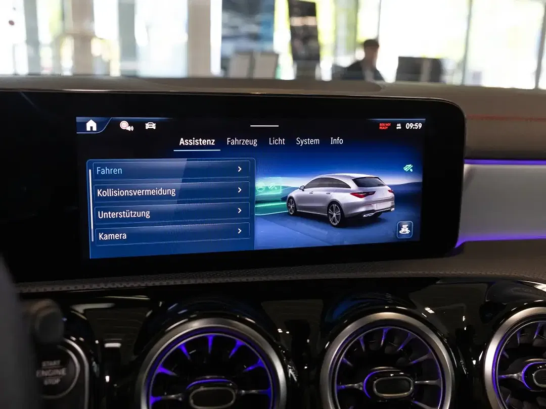 Mercedes-Benz CLA 250 - Thumbnail 15