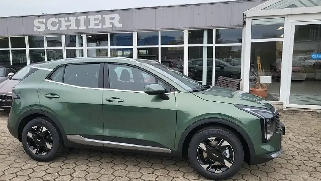 Kia Sportage - Thumbnail 3