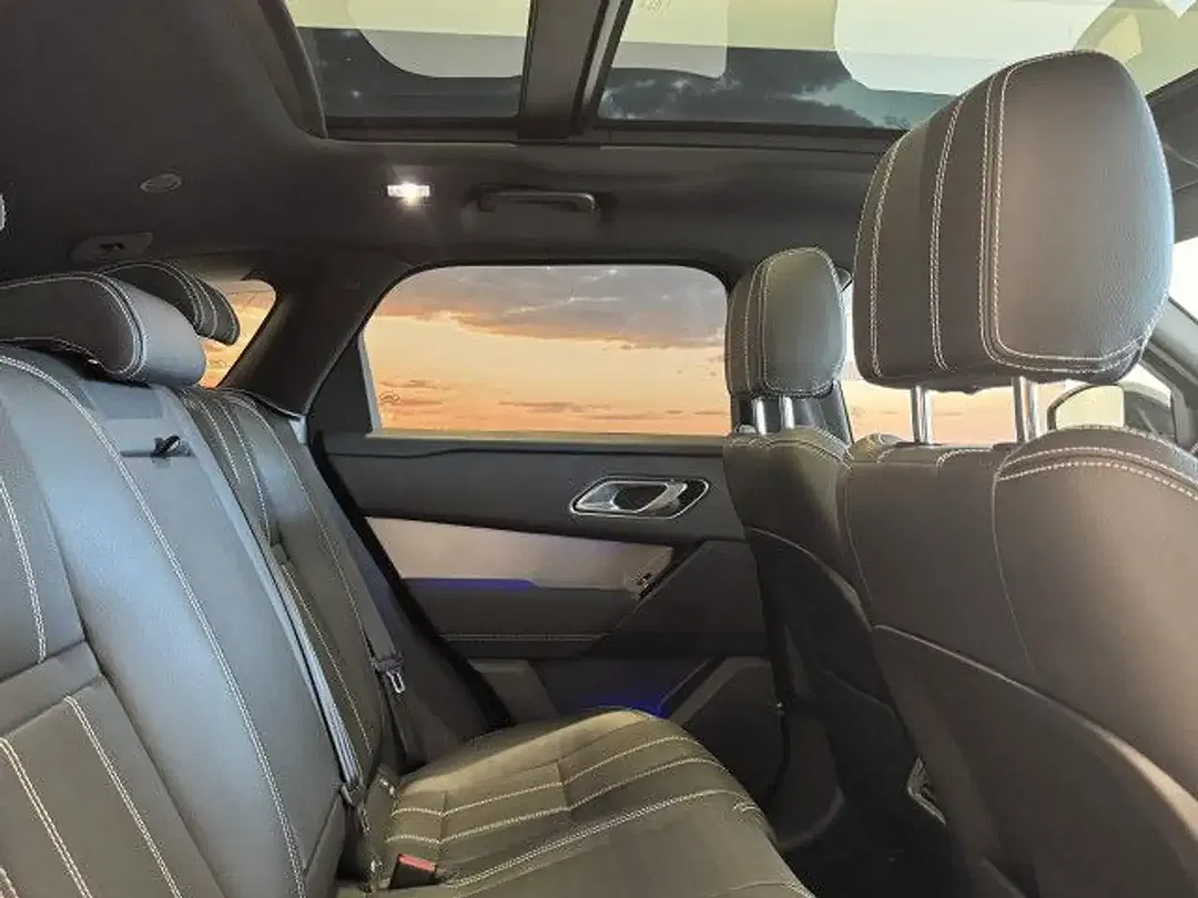 Land Rover Range Rover Velar - Thumbnail 6