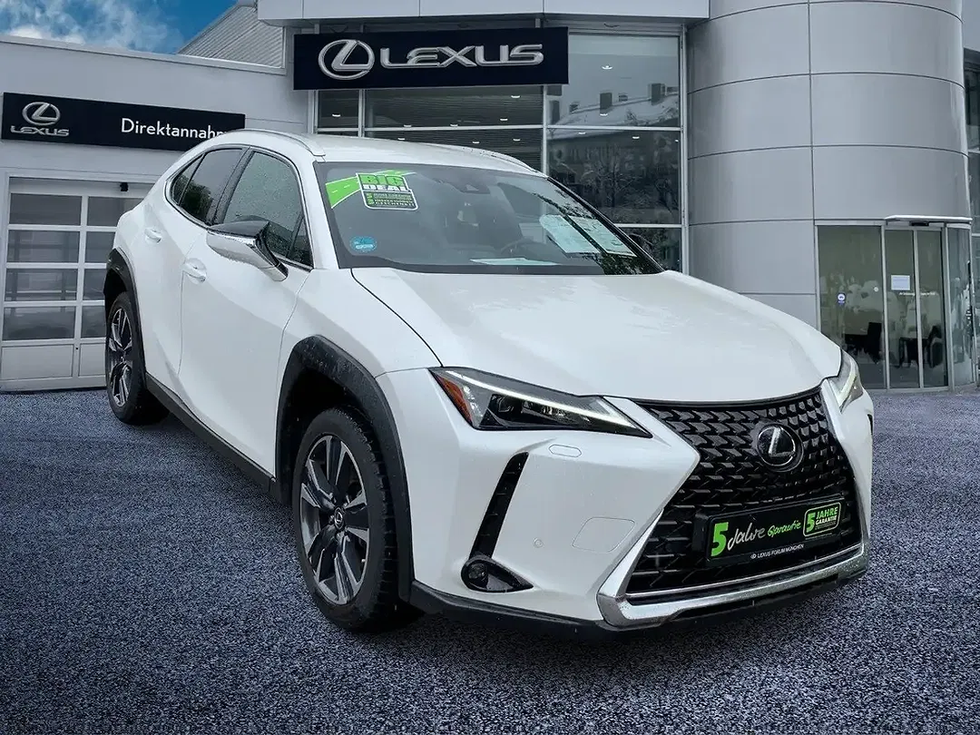 Lexus UX 250h - Thumbnail 8