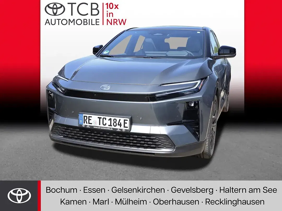 Toyota C-HR - Thumbnail 1