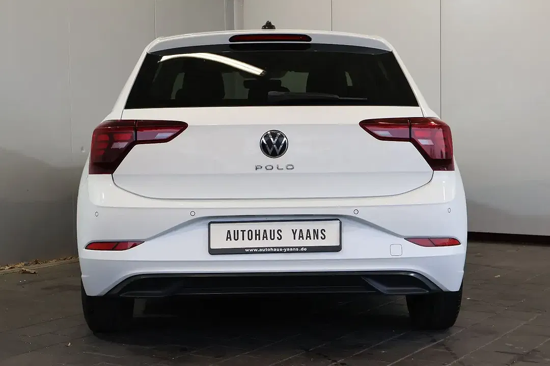 Volkswagen Polo - Thumbnail 5