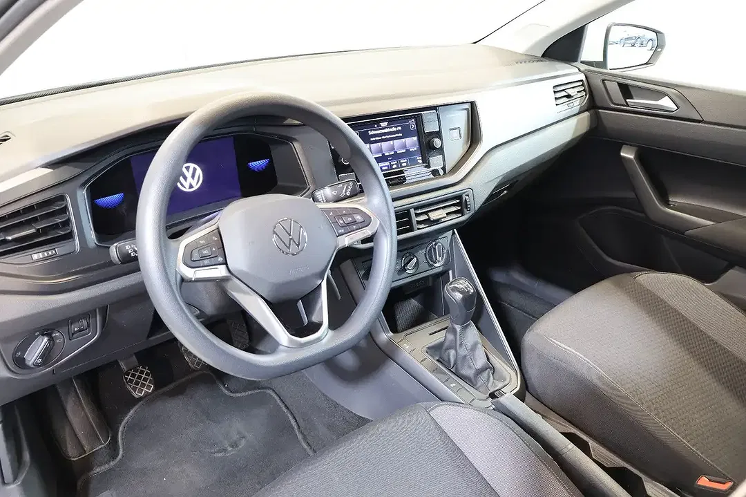 Volkswagen Polo - Thumbnail 9