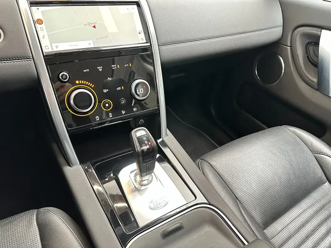 Land Rover Discovery Sport 4x4 PHEV R-Dynamic - foto 8