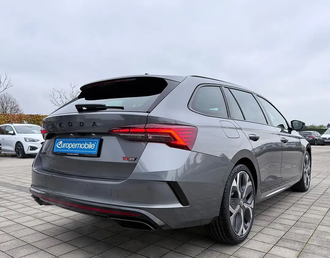 Skoda Octavia - Thumbnail 5