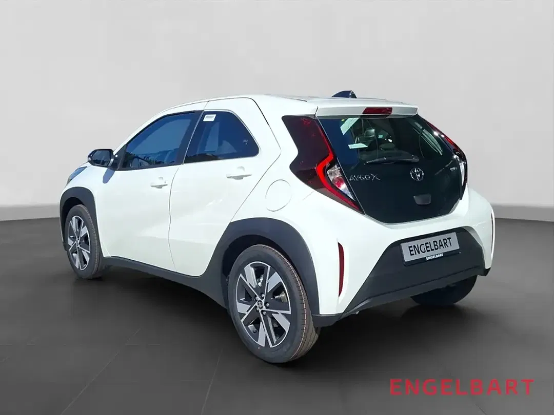Toyota Aygo X - Thumbnail 2