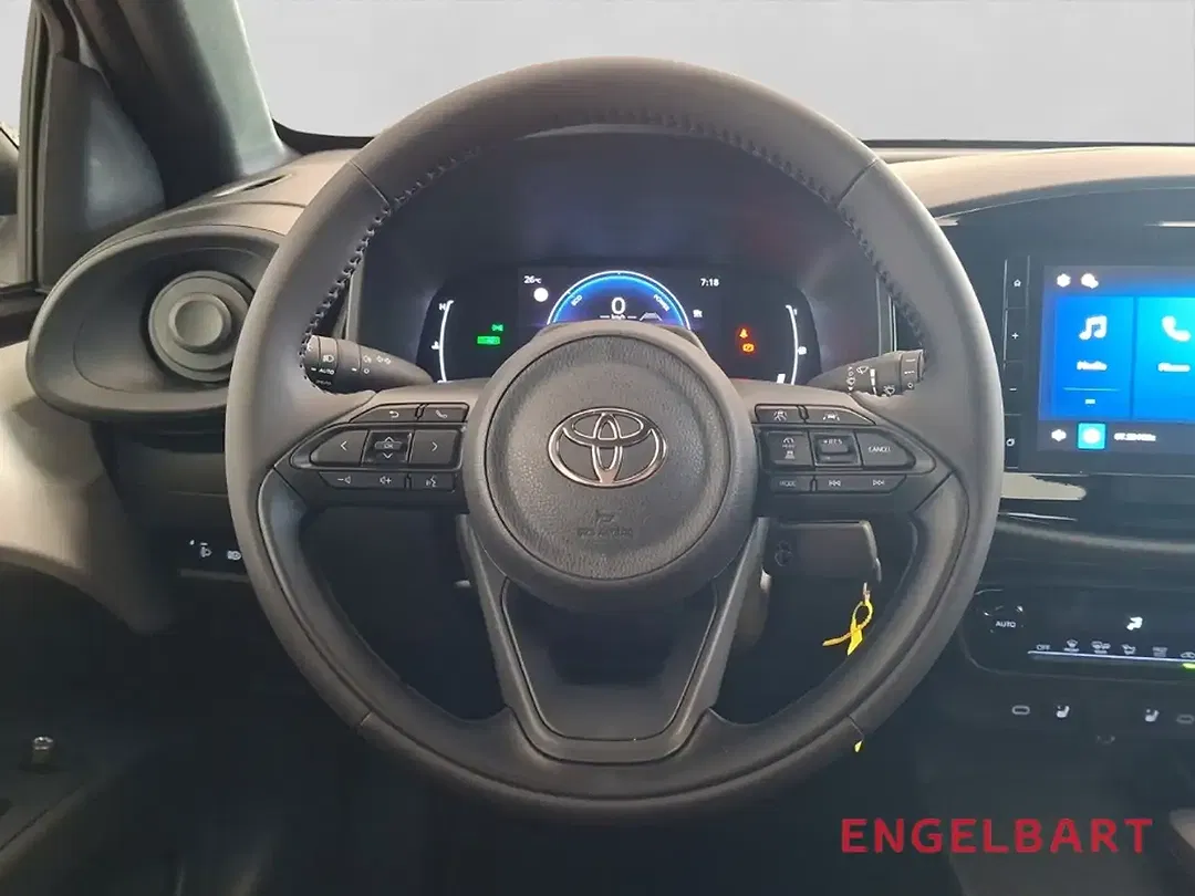 Toyota Aygo X - Thumbnail 7