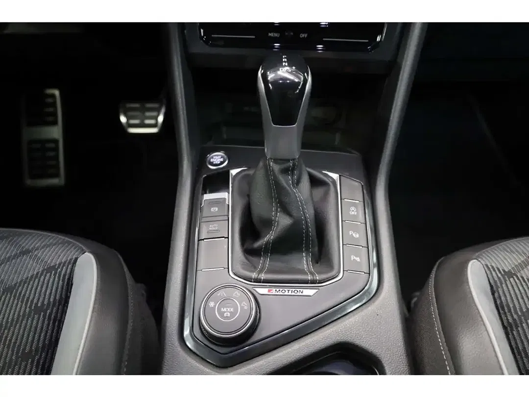 Volkswagen Tiguan - Thumbnail 13
