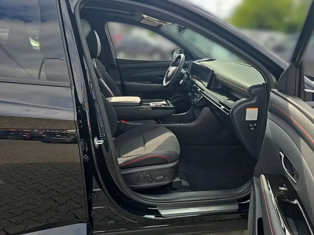 Hyundai TUCSON - Thumbnail 14