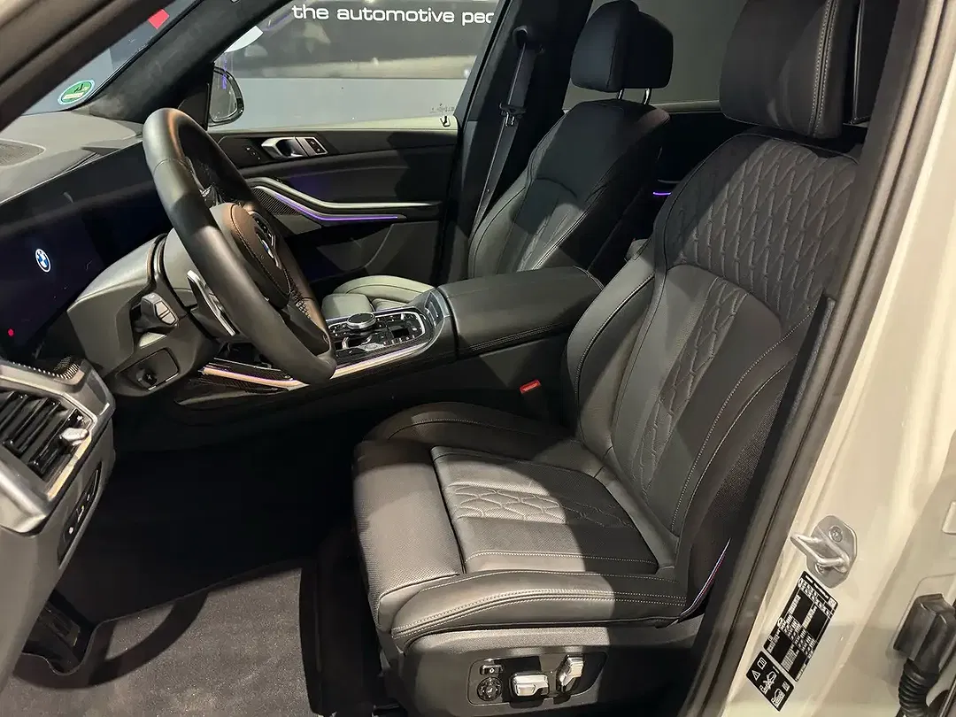 BMW X7 - Thumbnail 5