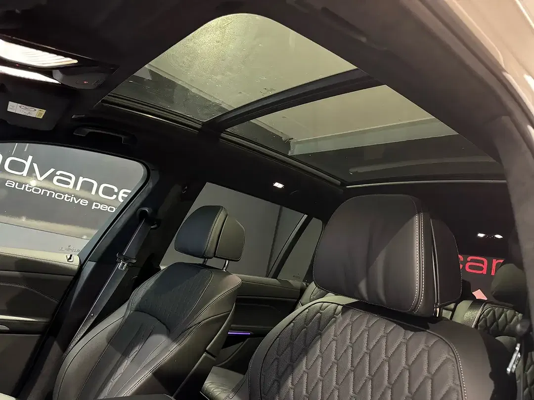 BMW X7 - Thumbnail 6