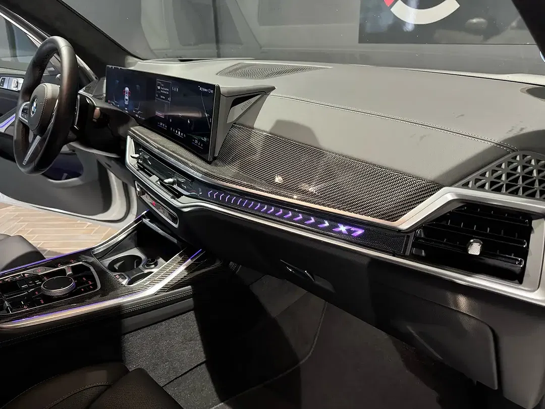 BMW X7 - Thumbnail 8