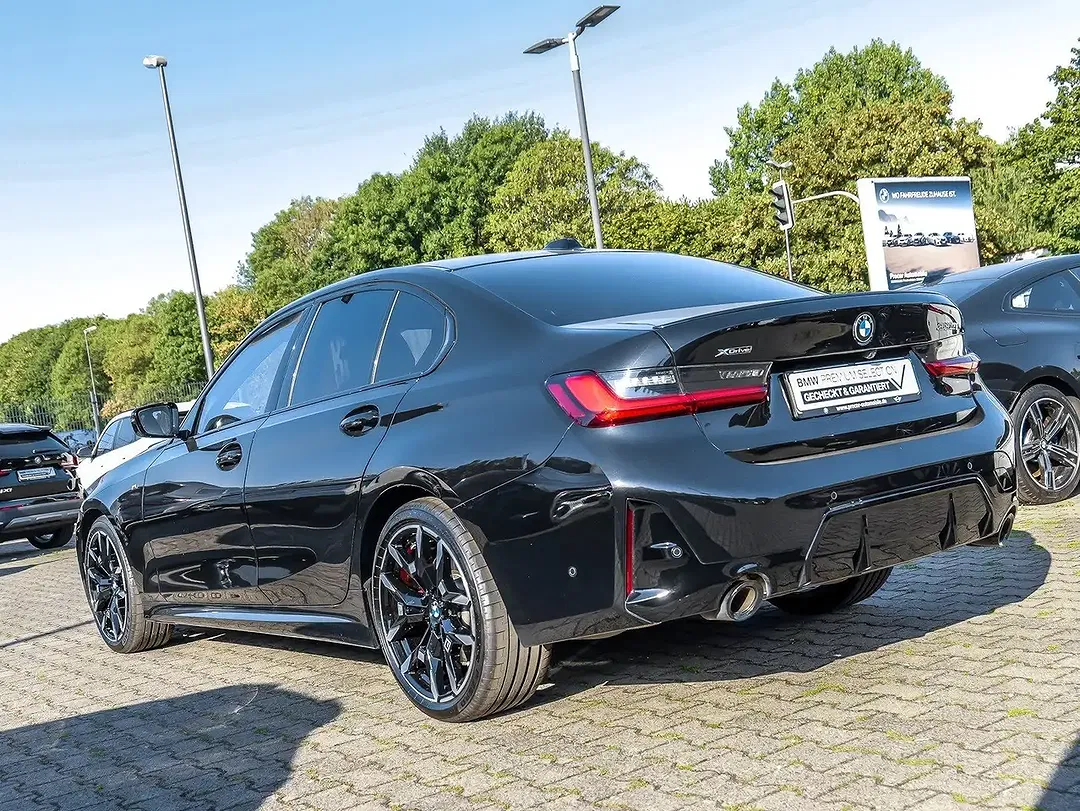 BMW 330 - Thumbnail 7
