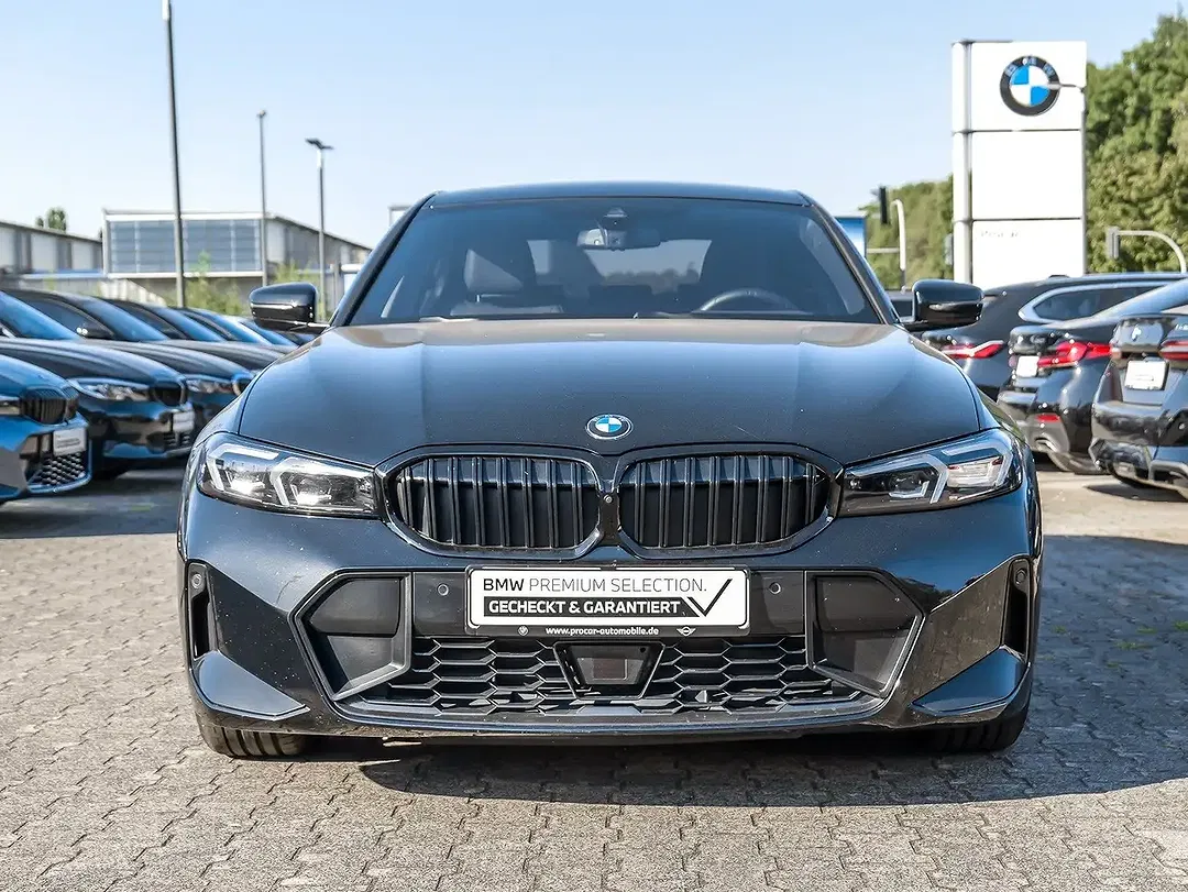 BMW 330 - Thumbnail 8