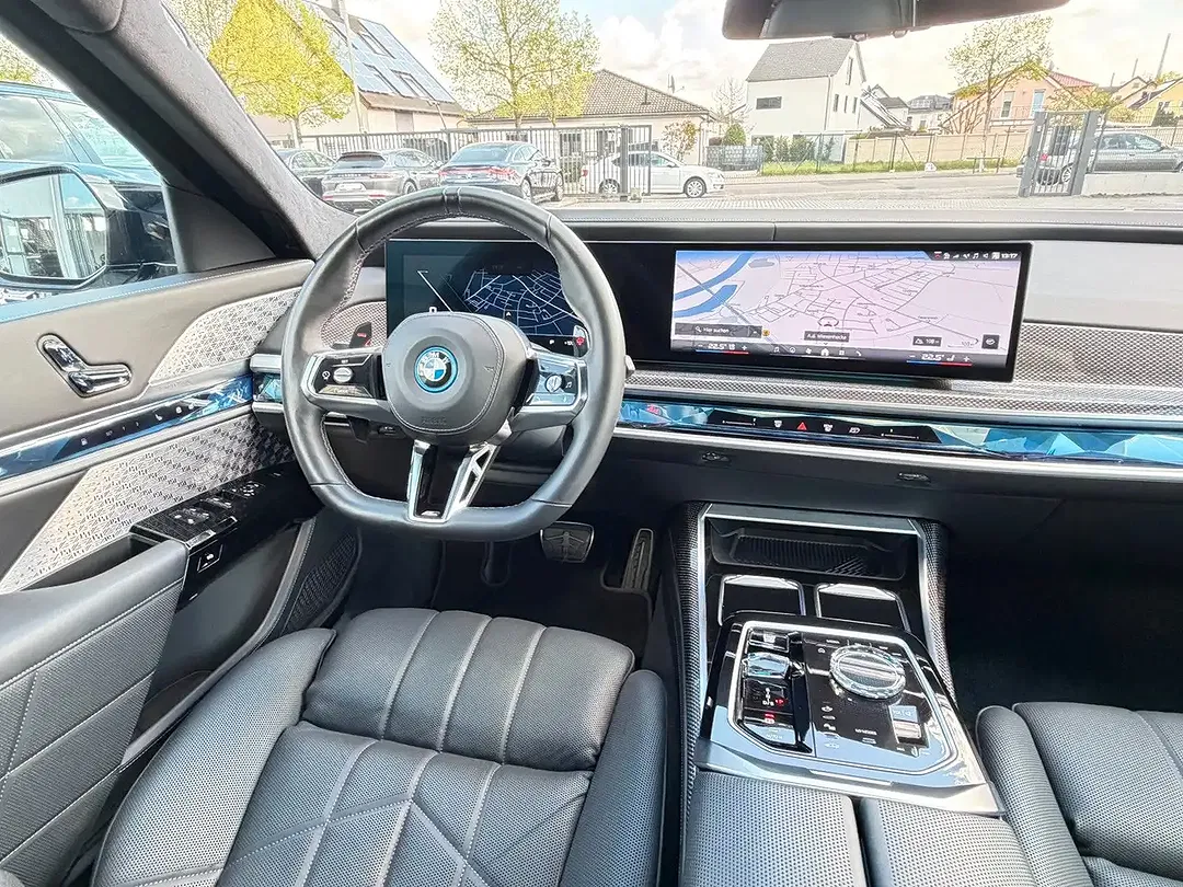 BMW 760 xDrive Individual - foto 1