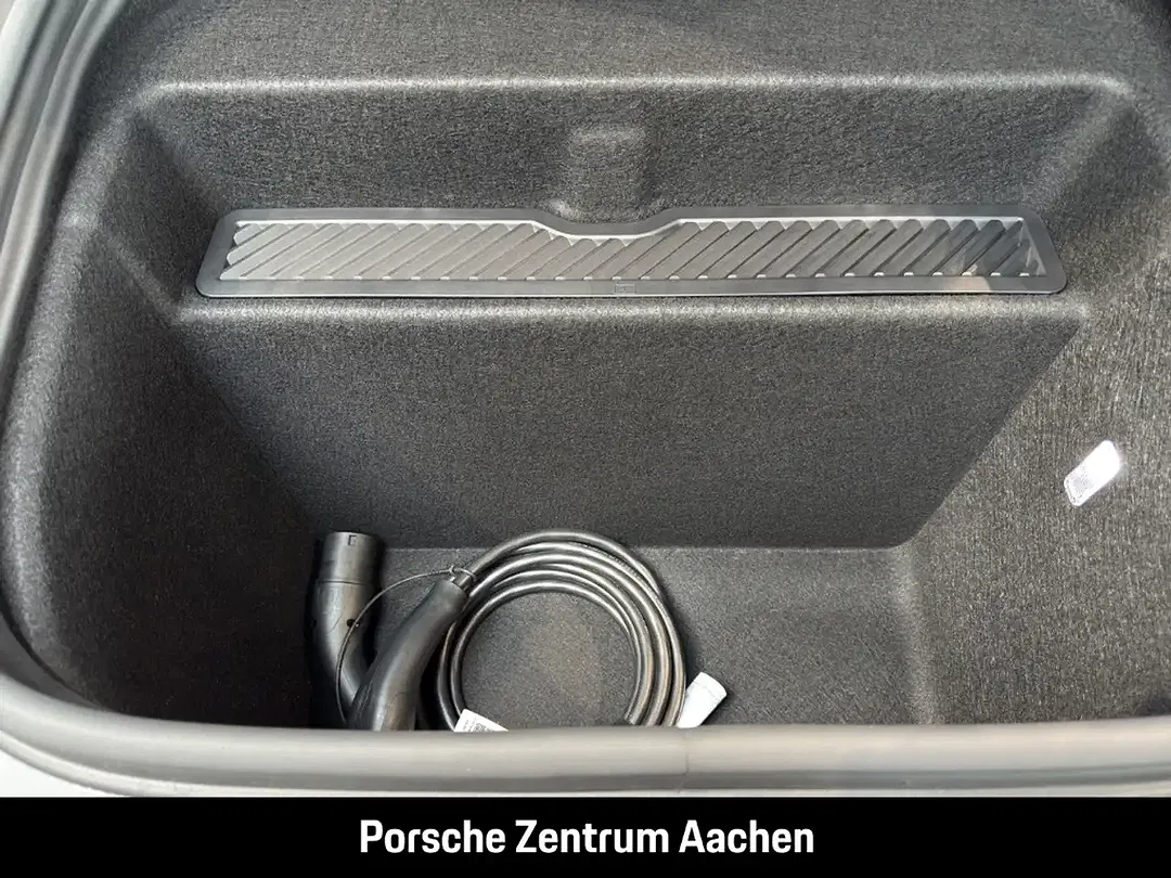 Porsche Cayenne - Thumbnail 28