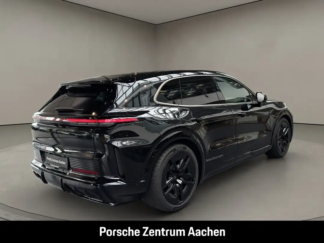 Porsche Cayenne - Thumbnail 6