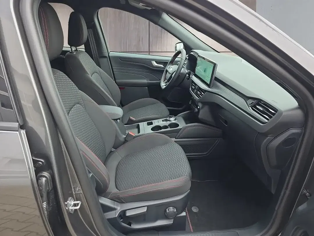 Ford Kuga - Thumbnail 15