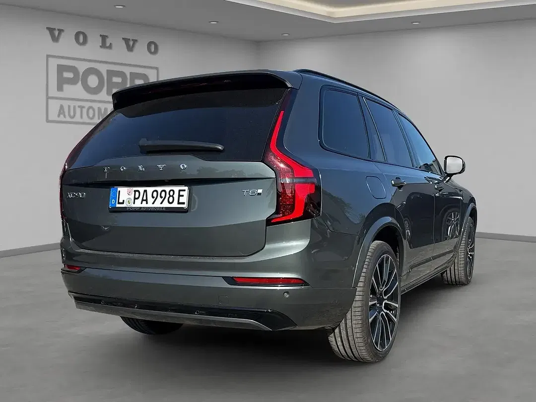 Volvo XC90 - Thumbnail 5