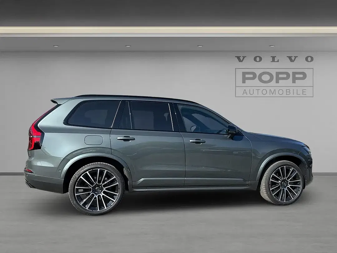 Volvo XC90 - Thumbnail 6