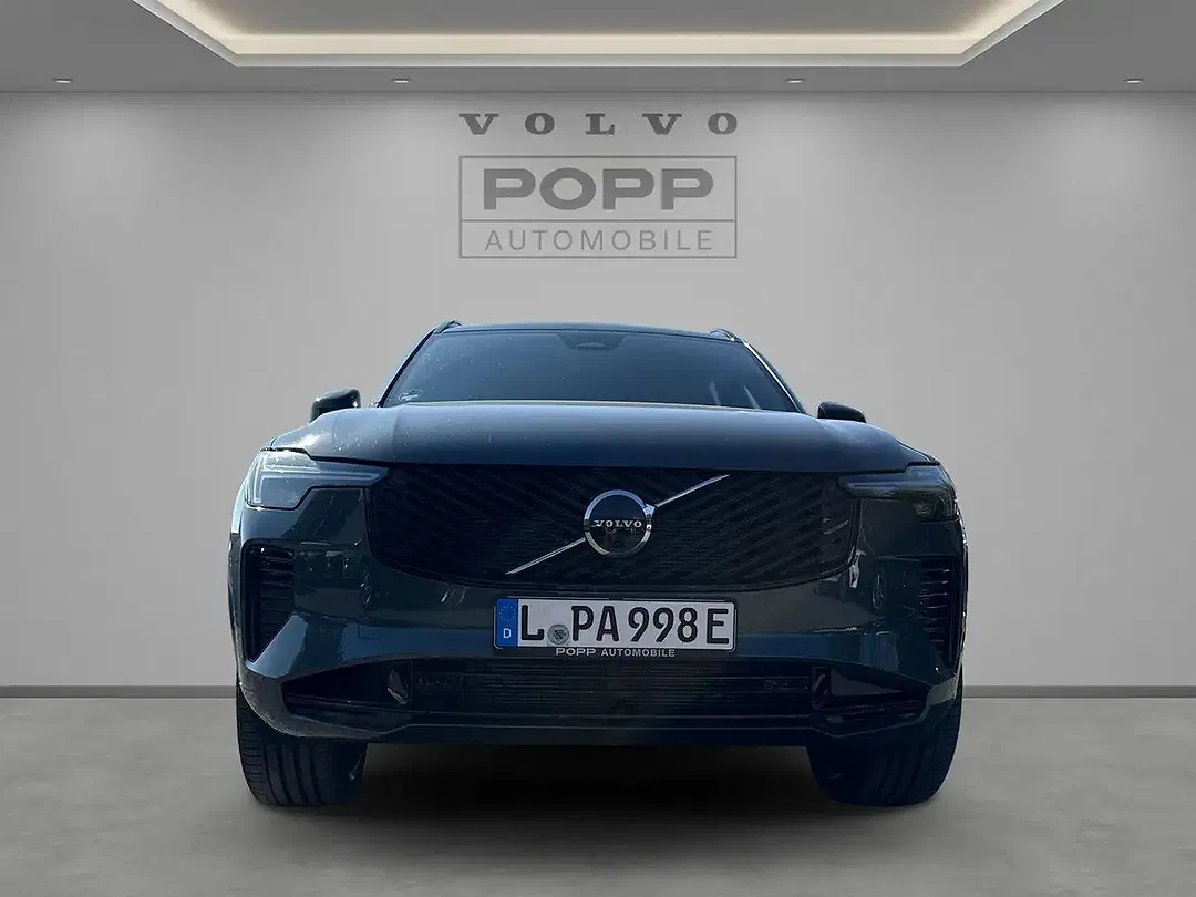 Volvo XC90 - Thumbnail 8