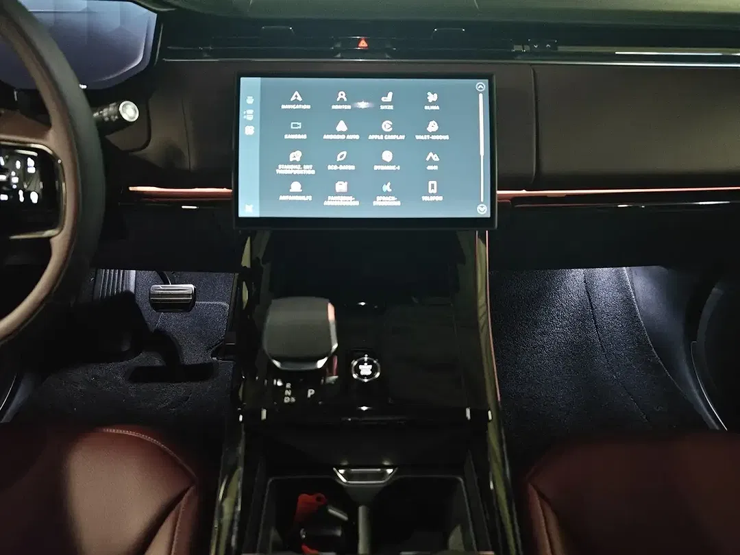 Land Rover Range Rover Sport - Thumbnail 12