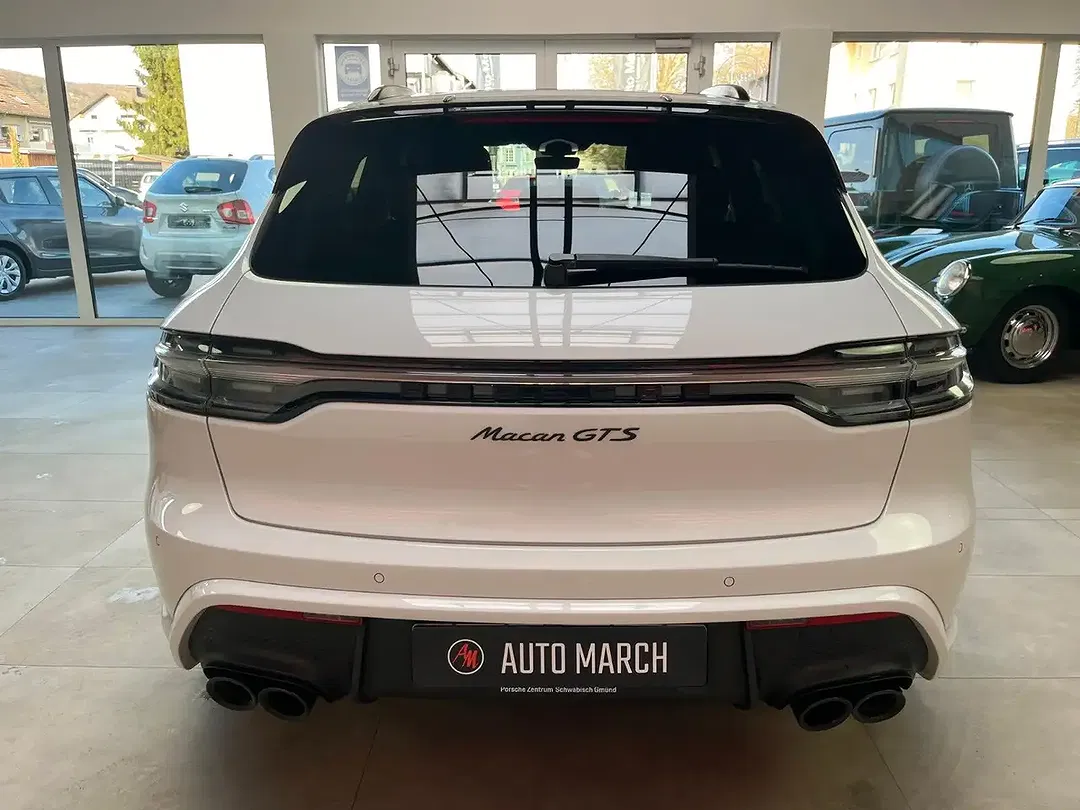Porsche Macan - Thumbnail 8