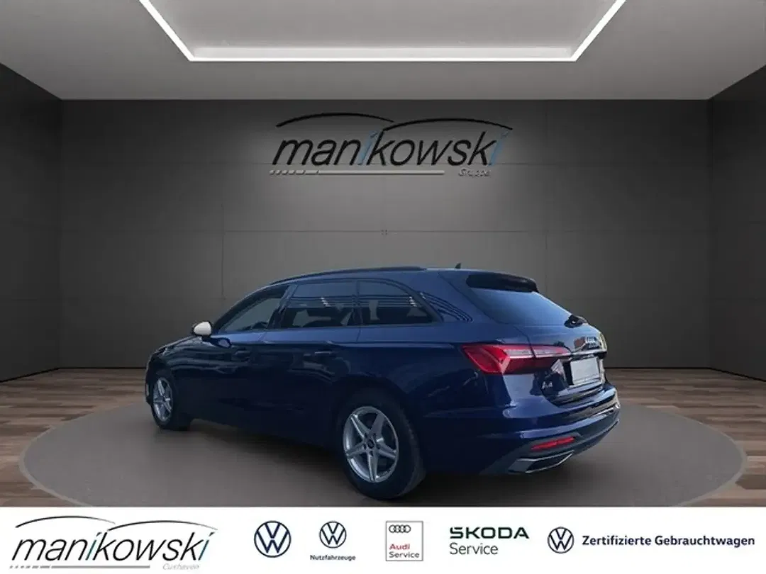 Audi A4 - Thumbnail 2