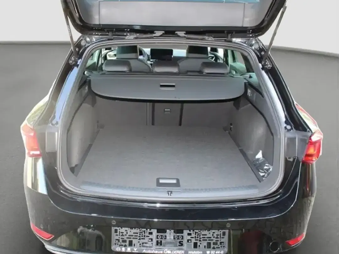 SEAT Leon - Thumbnail 12