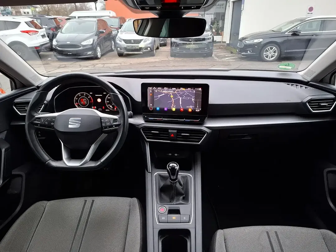 SEAT Leon - Thumbnail 3