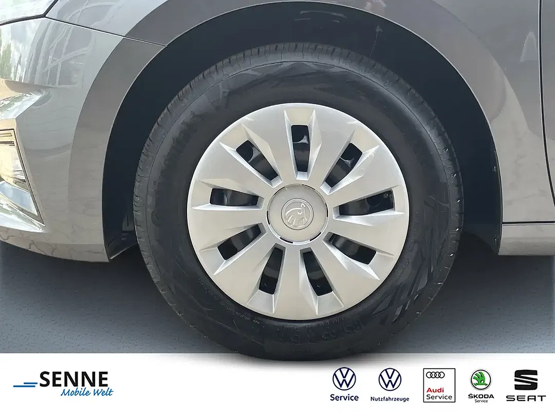 Skoda Fabia - Thumbnail 6
