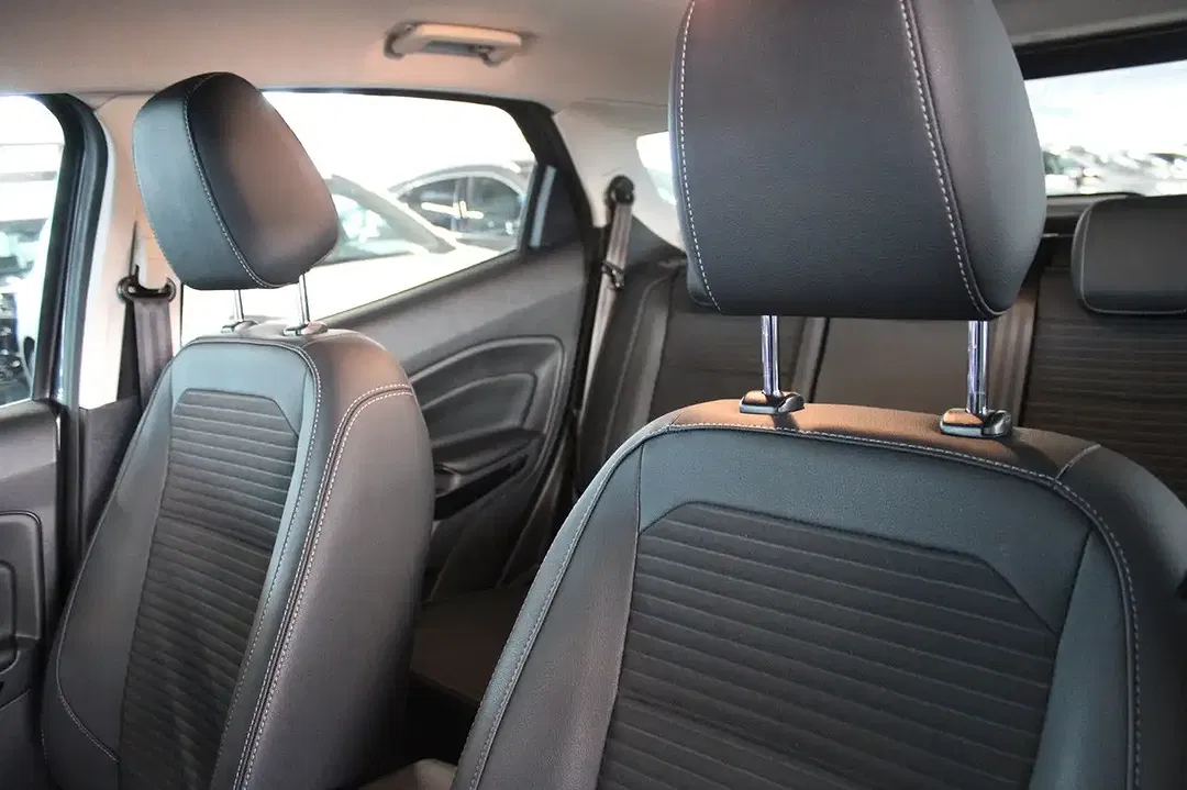 Ford EcoSport - Thumbnail 12