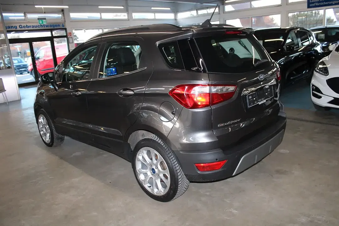 Ford EcoSport - Thumbnail 4