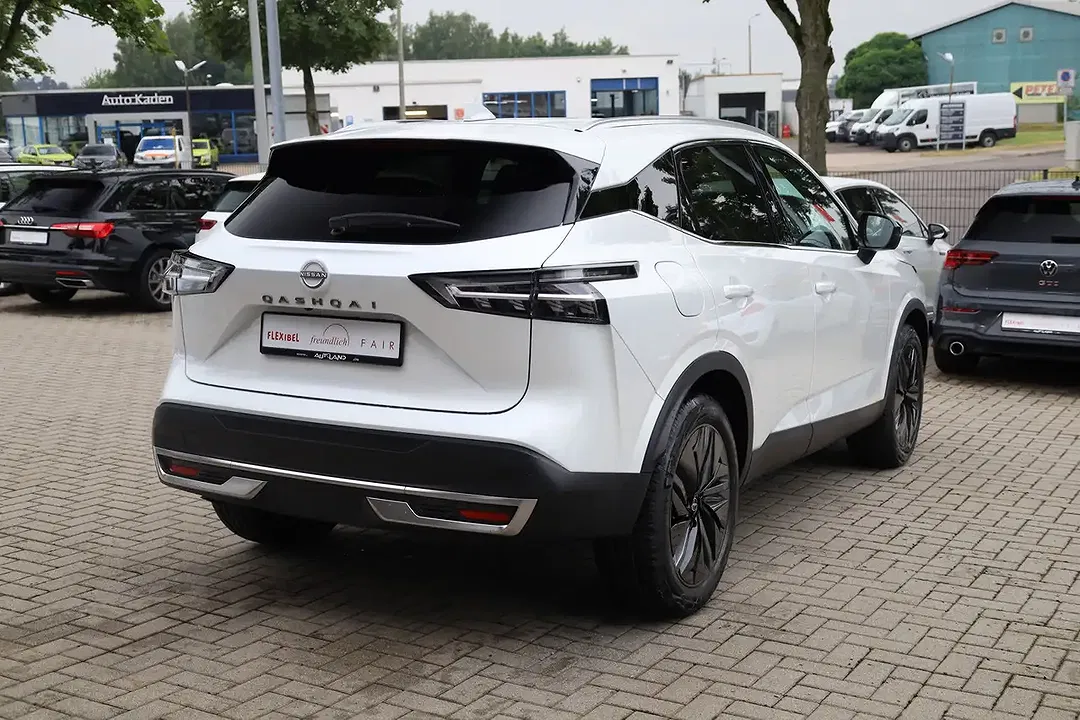 Nissan Qashqai - Thumbnail 5